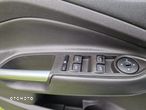 Ford Escape 2.0 EcoBoost AWD Titanium - 12