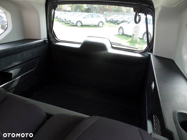 Toyota Proace City Verso - 11