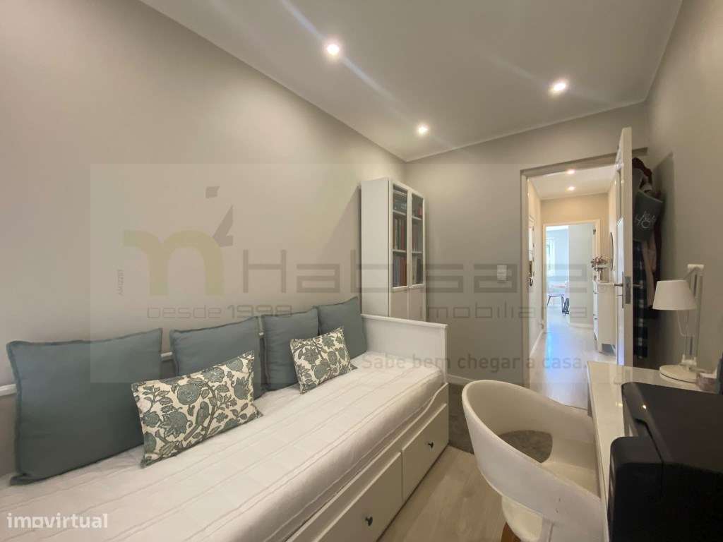 Apartamento T2 Varanda e Vista para Jardim-16