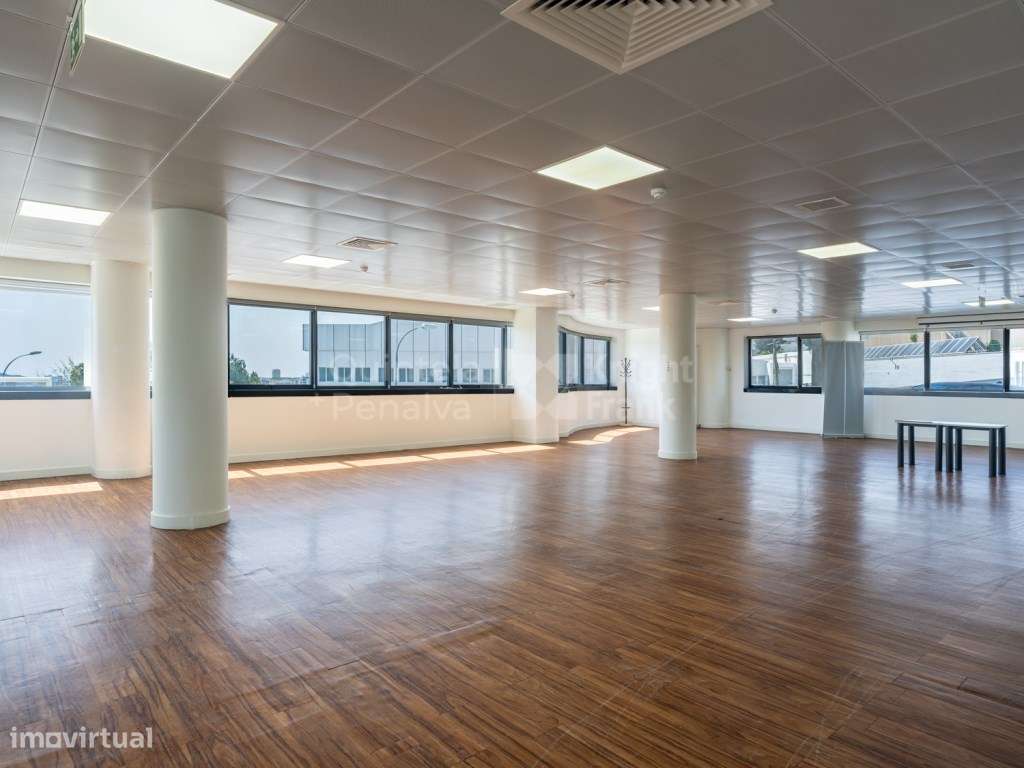 Escritório para arrendamento em Carnaxide - Grande imagem: 3/28