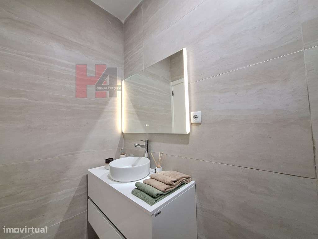 Apartamento T3 totalmente remodelado em Penha de França-31