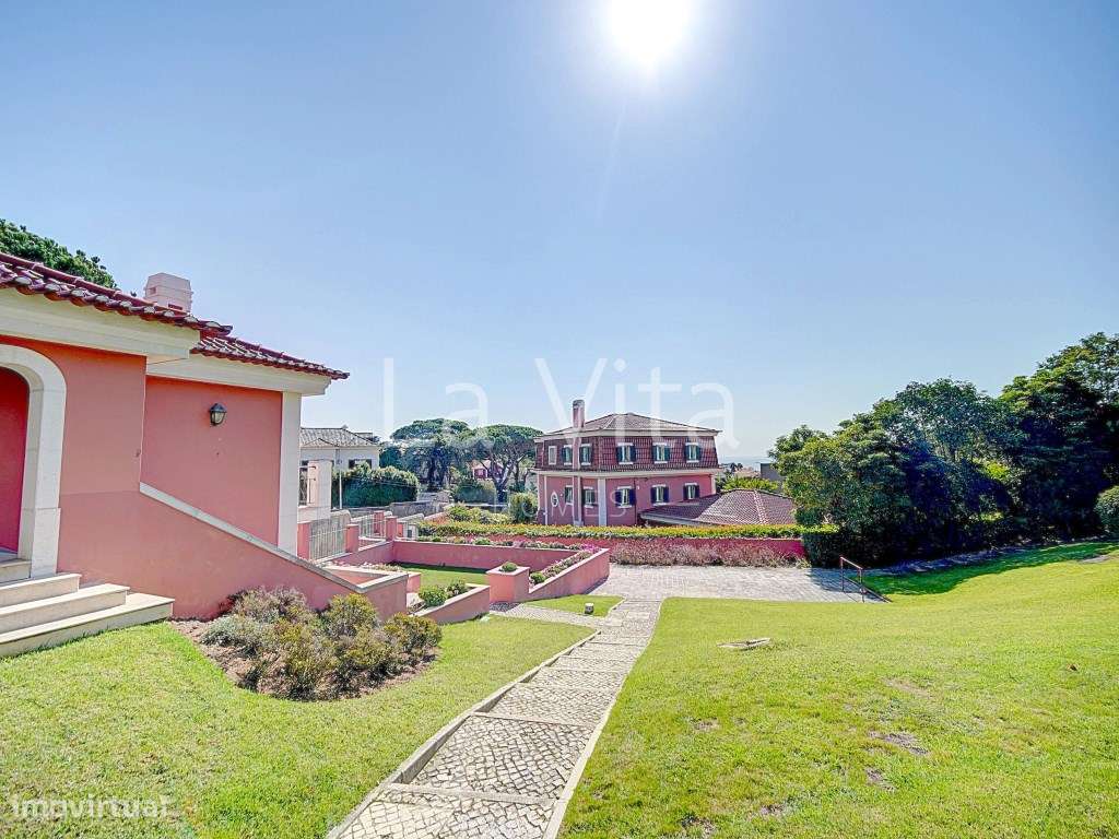 Apartamento T4 Duplex, em condomínio exclusivo no centro do Estoril.-45