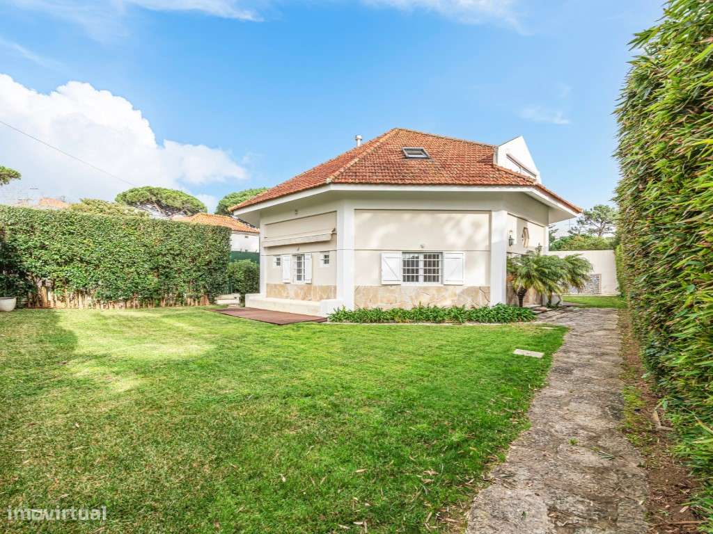 Moradia Independente T4, jardim e piscina, Estoril-26