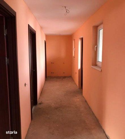 Casă / Vilă cu 1 camere de vânzare, Racaciuni-10