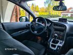 Peugeot 5008 1.6 THP Business Line 7os - 5