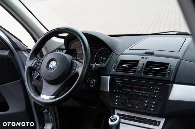 BMW X3 2.0i - 19