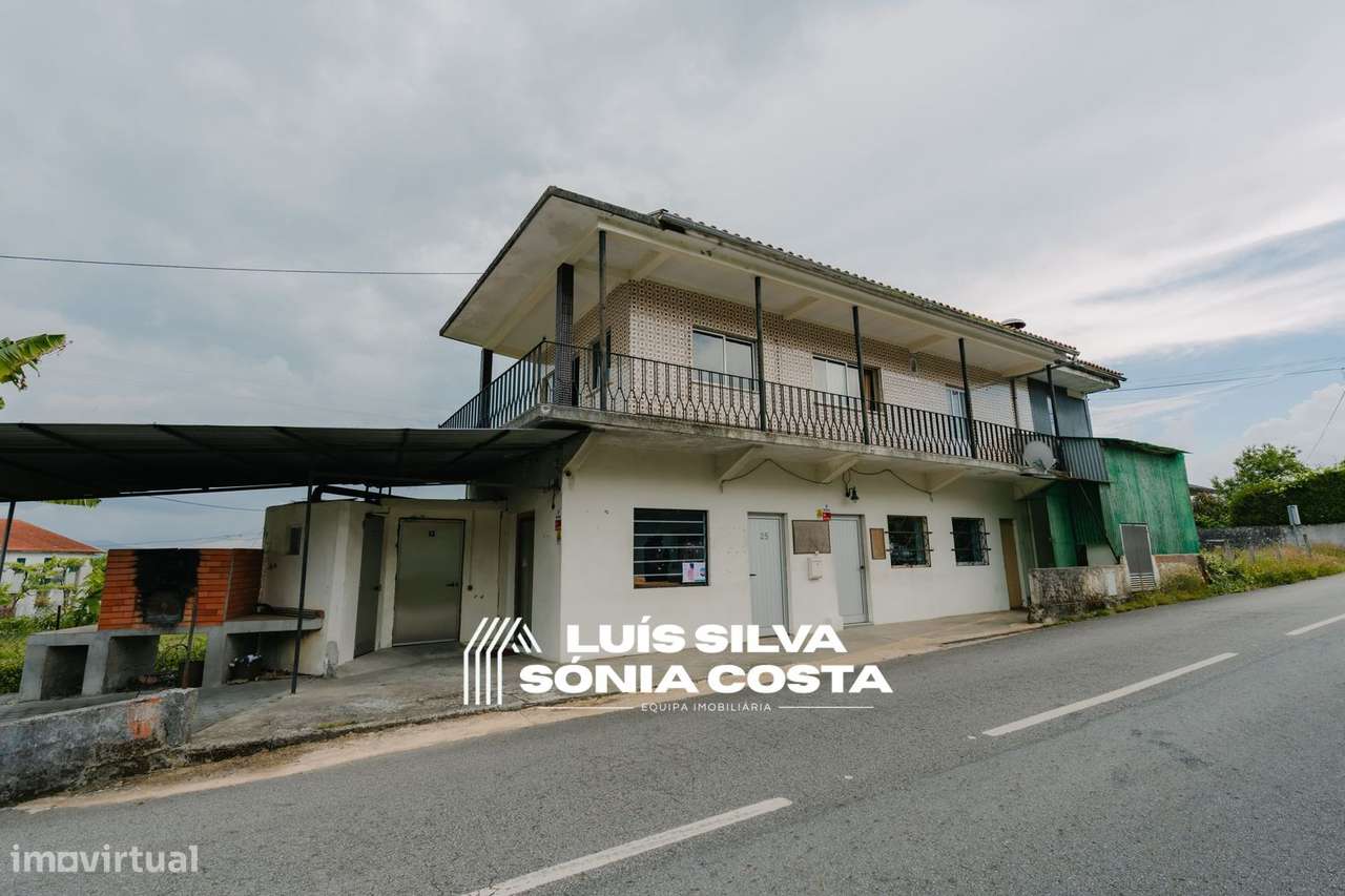 Moradia de 4 frentes c/ Café & Restaurante Totalmente Equipado! - Grande imagem: 5/31