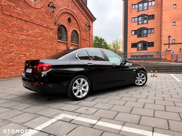 BMW Seria 5 525d xDrive Luxury Line - 5