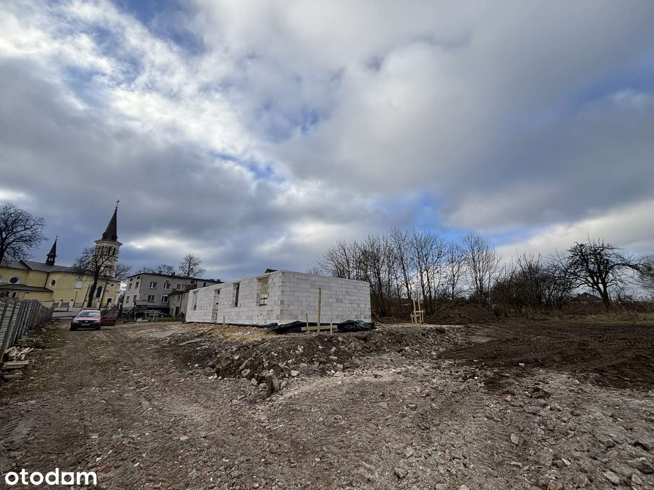 Dom wolnostojący Sączów - Pełny obrazek: 2/4