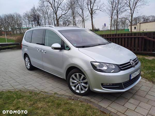 Volkswagen Sharan 2.0 TDI Highline DSG - 10