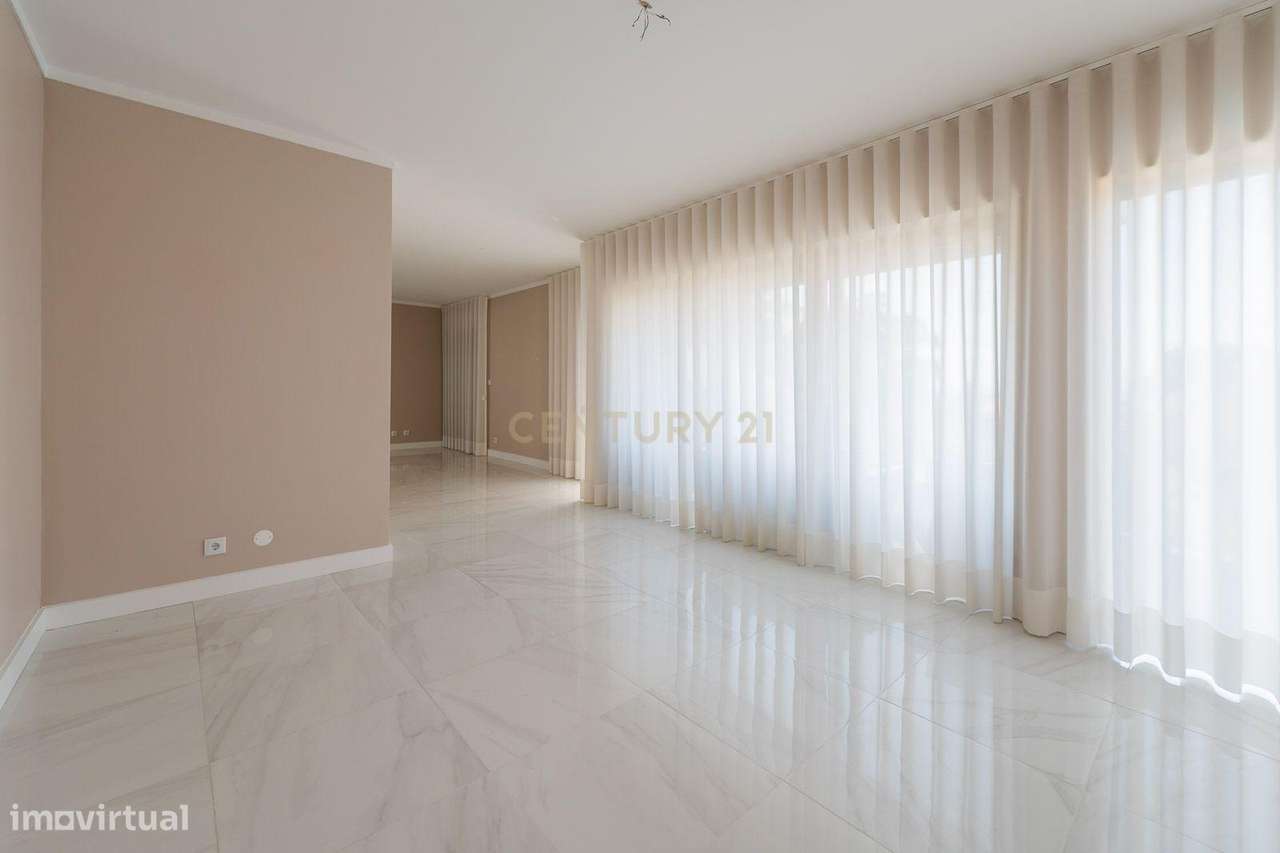 Moradia Soberba | Leceia - Oeiras-8
