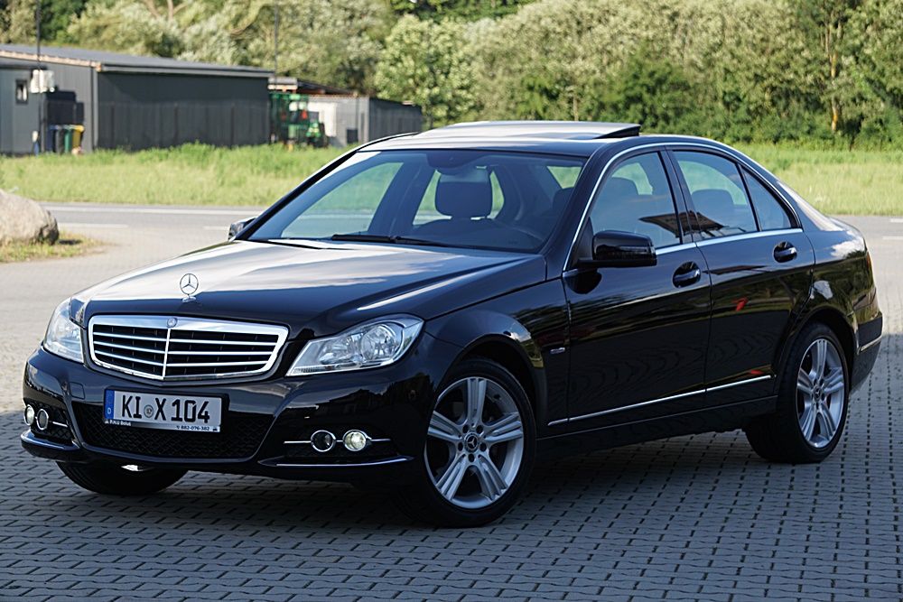 Mercedes-Benz C W205 (2014-2021) 180 BlueEFFICIENCY Elegance 2011