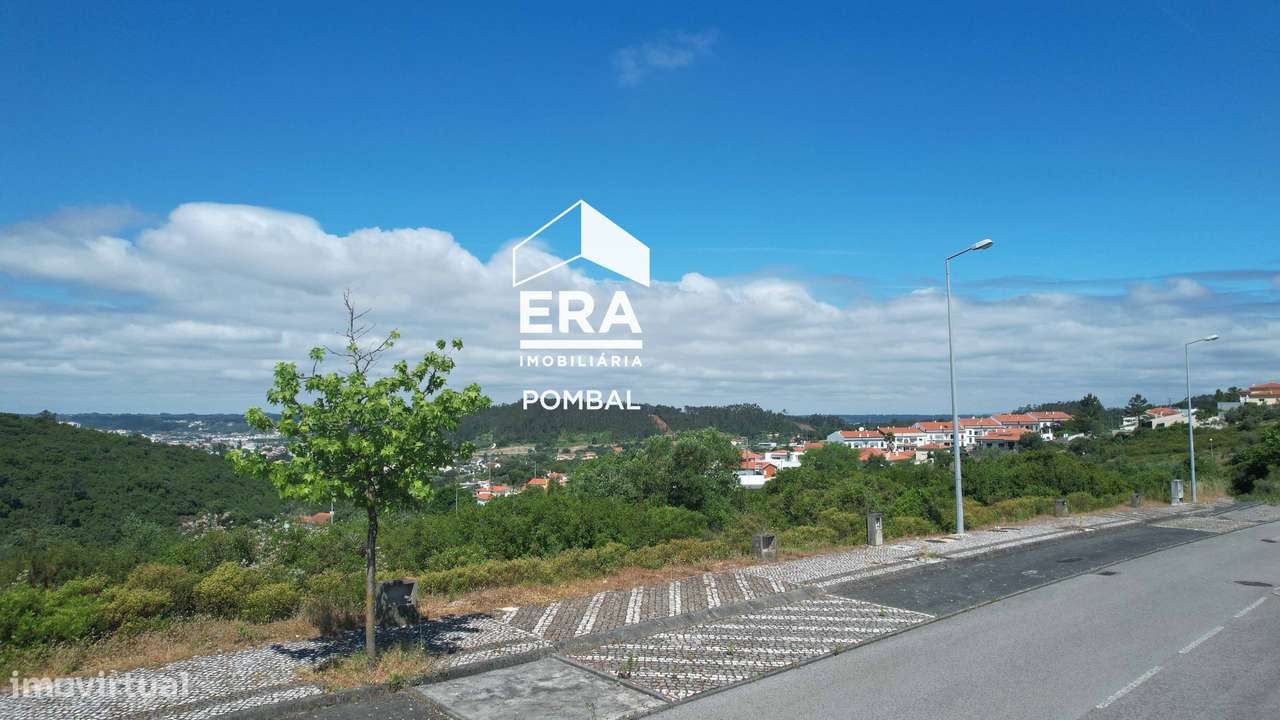 Lote com 330M2 - Grande imagem: 2/17