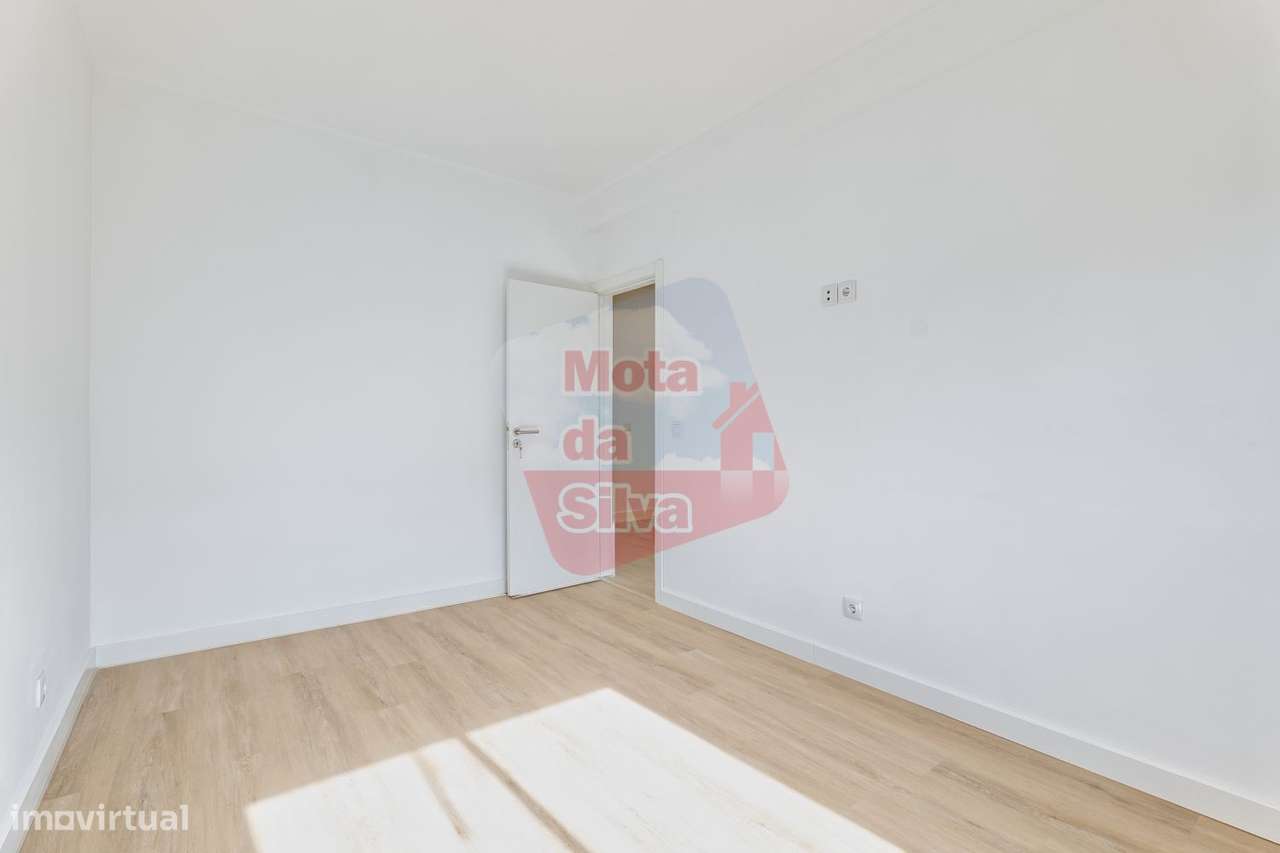 Magnífico e Moderno Apartamento T3- Totalmente Remodelado-19