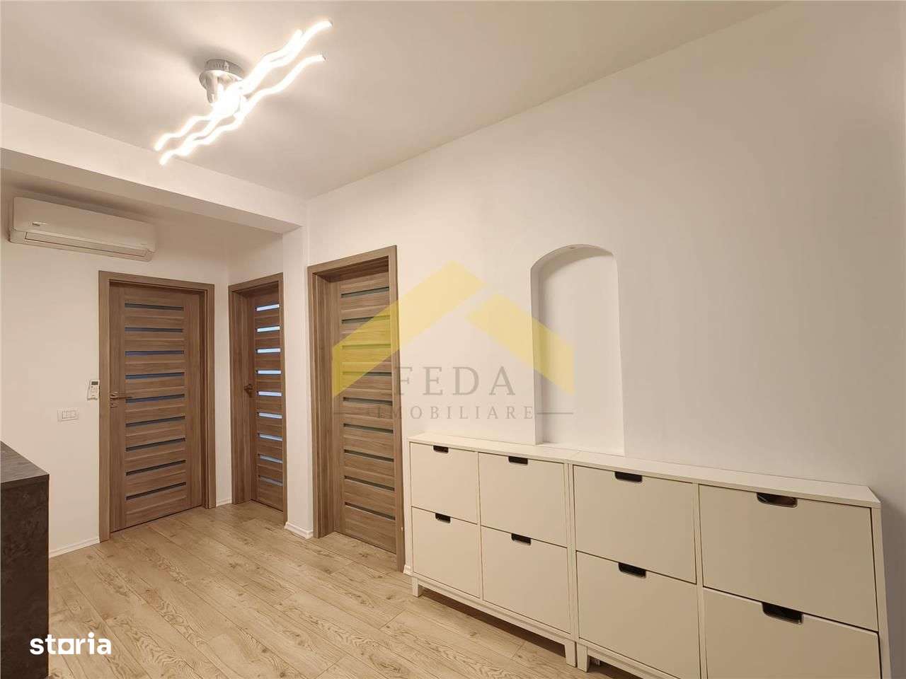 Apartament 3 camere de vanzare zona Bujac bloc NOU-6
