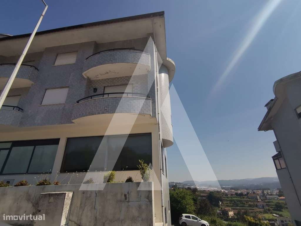 Loja para venda em Oliveira de Azeméis - Grande imagem: 3/13