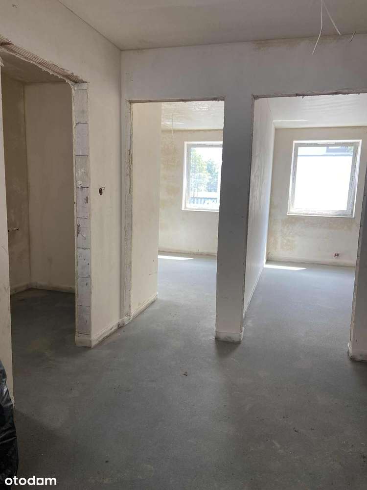 Nowoczesne 4-pokojowe mieszkanie w centrum miasta-10