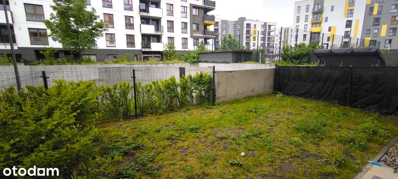 Ładne,nowe budownictwo 2023r. ogródek ok. 25m2, 600m. od kolejki SKm-8