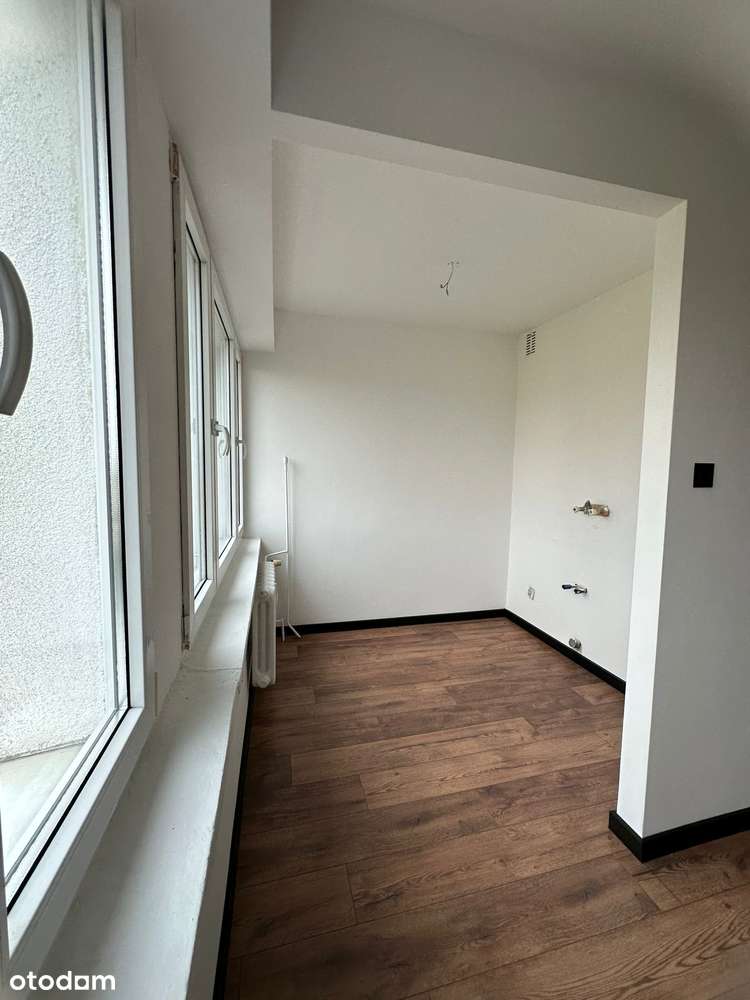 3 pok. mieszkanie po gruntownym remoncie, niski blok -V osiedle - Pełny obrazek: 5/16