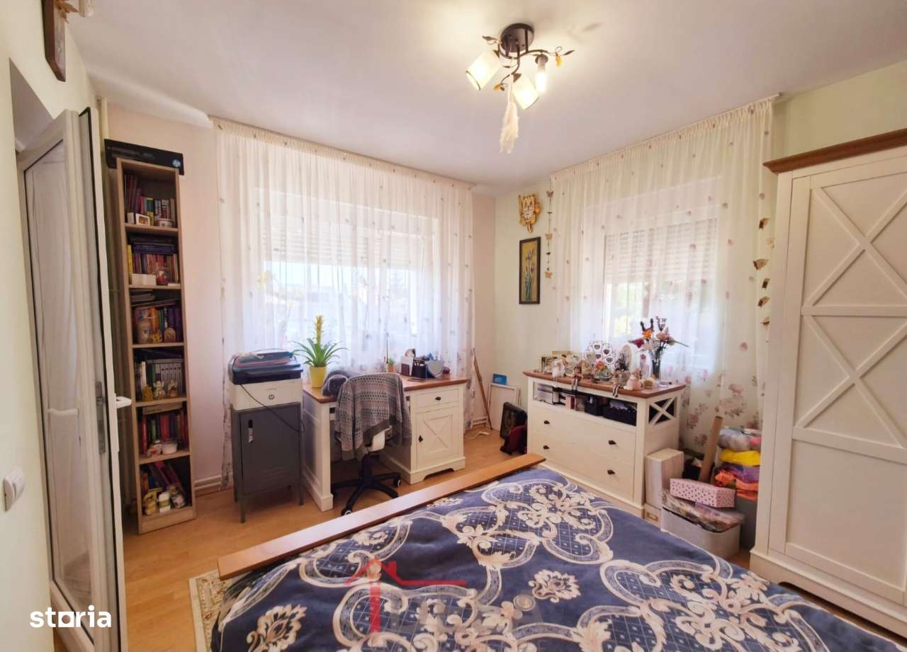 Casa cu teren generos de 2500 mp, Comuna Girov - Imagine principală: 5/20