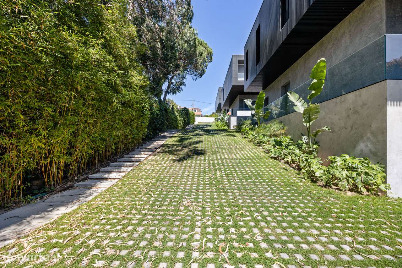 T4+1 Nova Moradia de Luxo Contemporânea em Cascais | 649 m² ABC-25