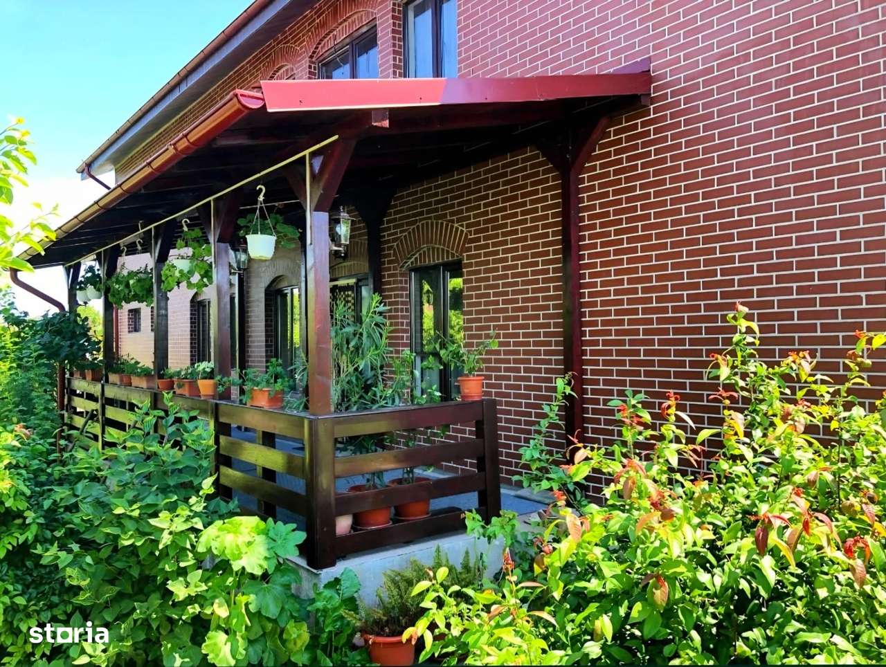 De vanzare Vila noua, teren 1710 mp , 8 camere , 140000  euro - Imagine principală: 4/20