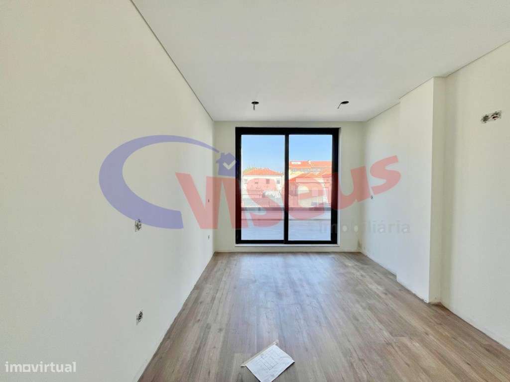 T2 Novo com Terraço Santo Ovídio-11
