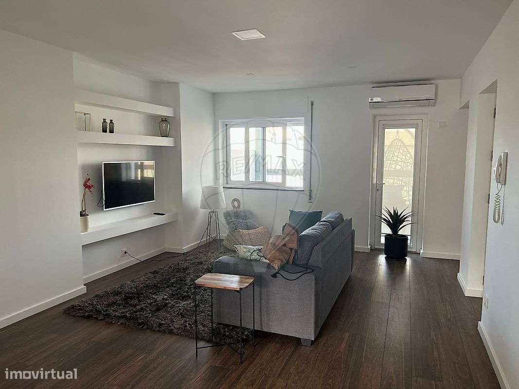 Apartamento T2 para arrendamento - Grande imagem: 3/11