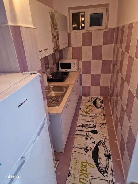 Apartament 2 camere Lupeni Straja - Imagine principală: 4/7