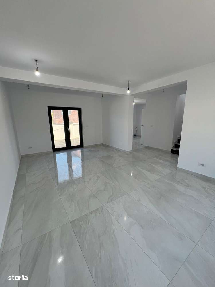 Casa de lux in Bucium - Visani, 6 camere 250 000 euro-7