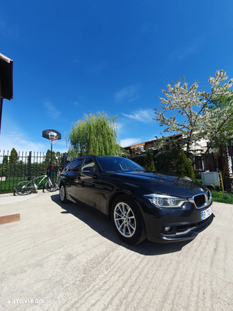 BMW Seria 3 316d Touring Aut. Advantage - 28