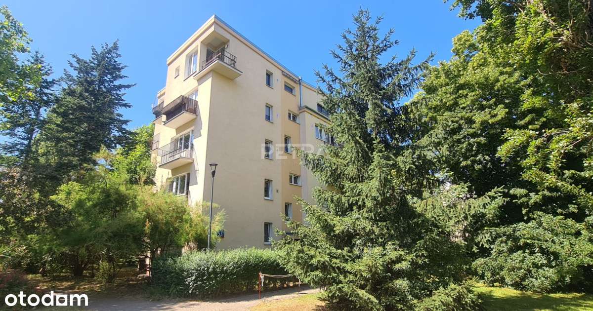 Po remoncie  2-3 pokojowe  przy Wum-13