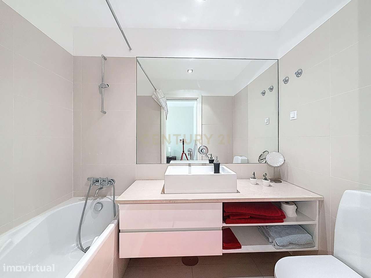 Luxuoso Duplex T4+1 em Amora, Seixal com Vista Panorâmica-23