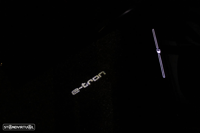 Audi e-tron Sportback 50 quattro S line - 36