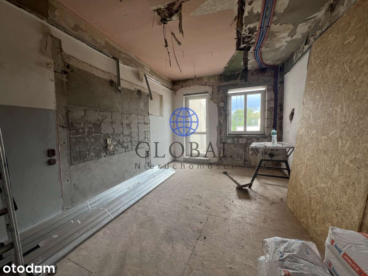 2pokoje/do remontu/36 m2/blisko Rondo Grunwaldzkie-1