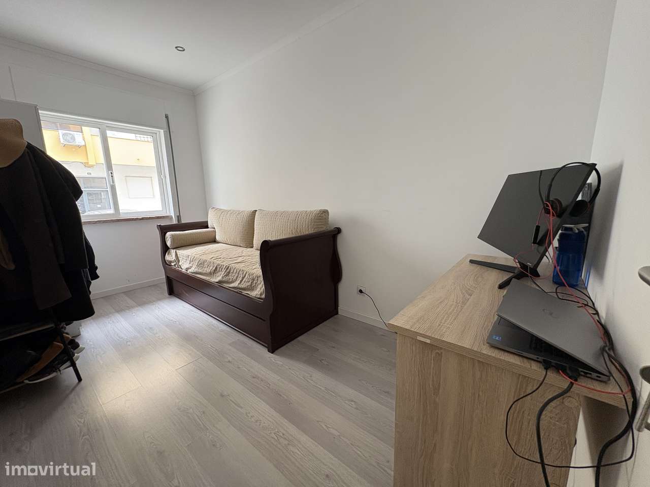 Apartamento T2 totalmente remodelado! A apenas 50 metros do ALDI.-14