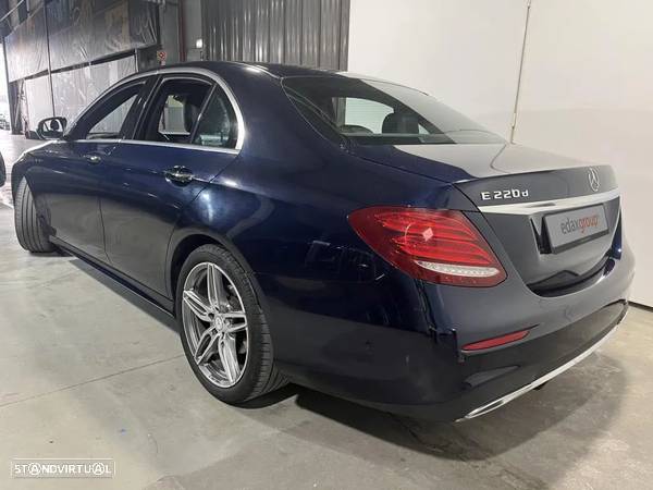 Mercedes-Benz E 220 D AMG - 2