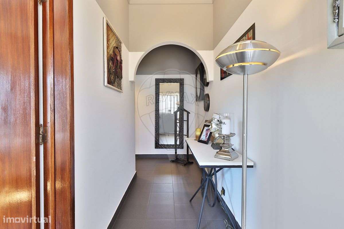 Prédio  para venda - Grande imagem: 5/21