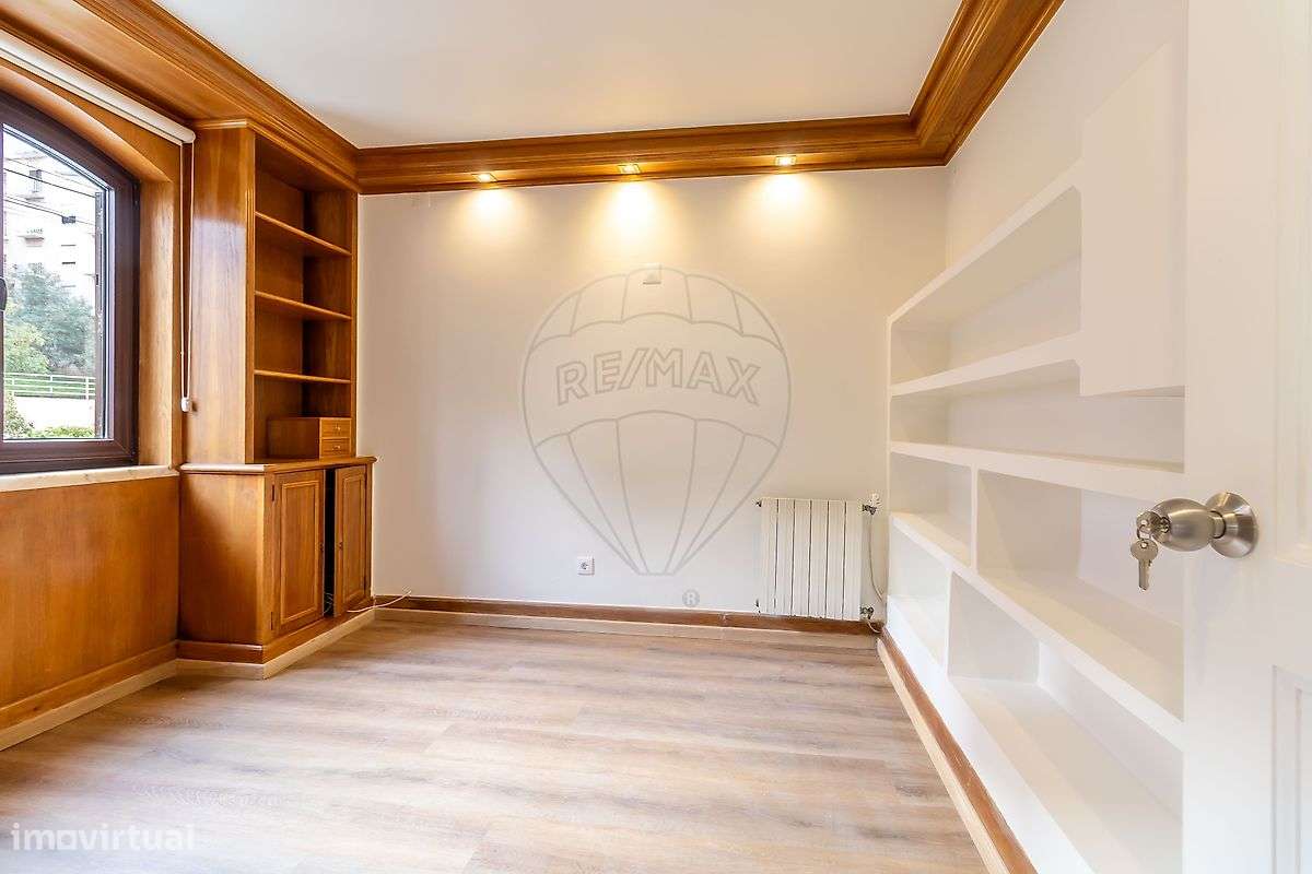 Moradia T4 para venda - Grande imagem: 5/42