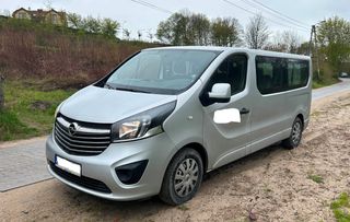 opel vivaro tour