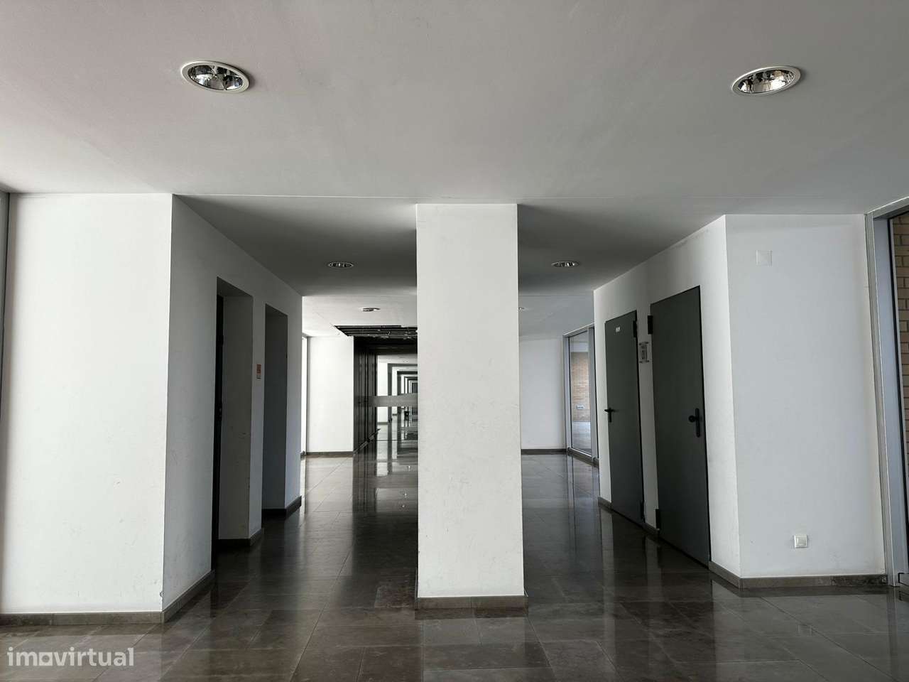 T3 - Condomínio Jardins São Bartolomeu - 2 Parq e Arrecadação-28