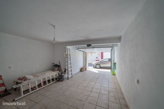 Moradia Isolada T3 com Jardim e Garagem em Bernardinheiro, Tavira-37