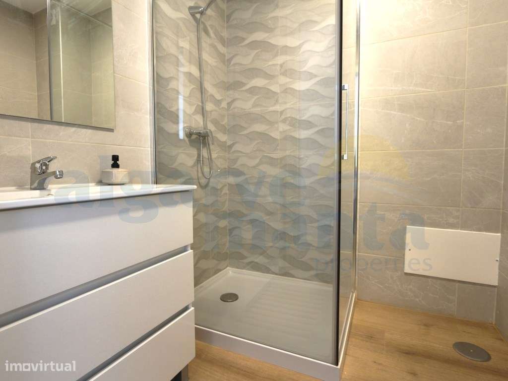 Apartamento T1+1 Novo a Estrear perto da Praia de Monte Gordo, Algarve-17
