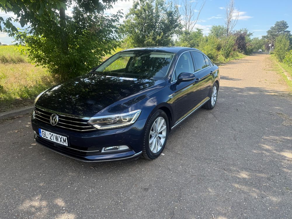 Volkswagen Passat B8 [2014 - Prezent] 2.0 TDI SCR (BlueMotion Tech) 4Motion D Highline 2015
