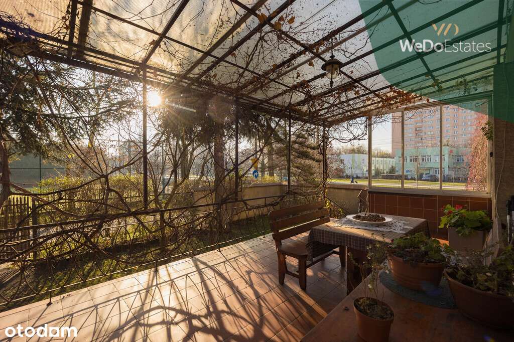 Dom z klimatem i urokliwym ogrodem w pobliżu Metra-2