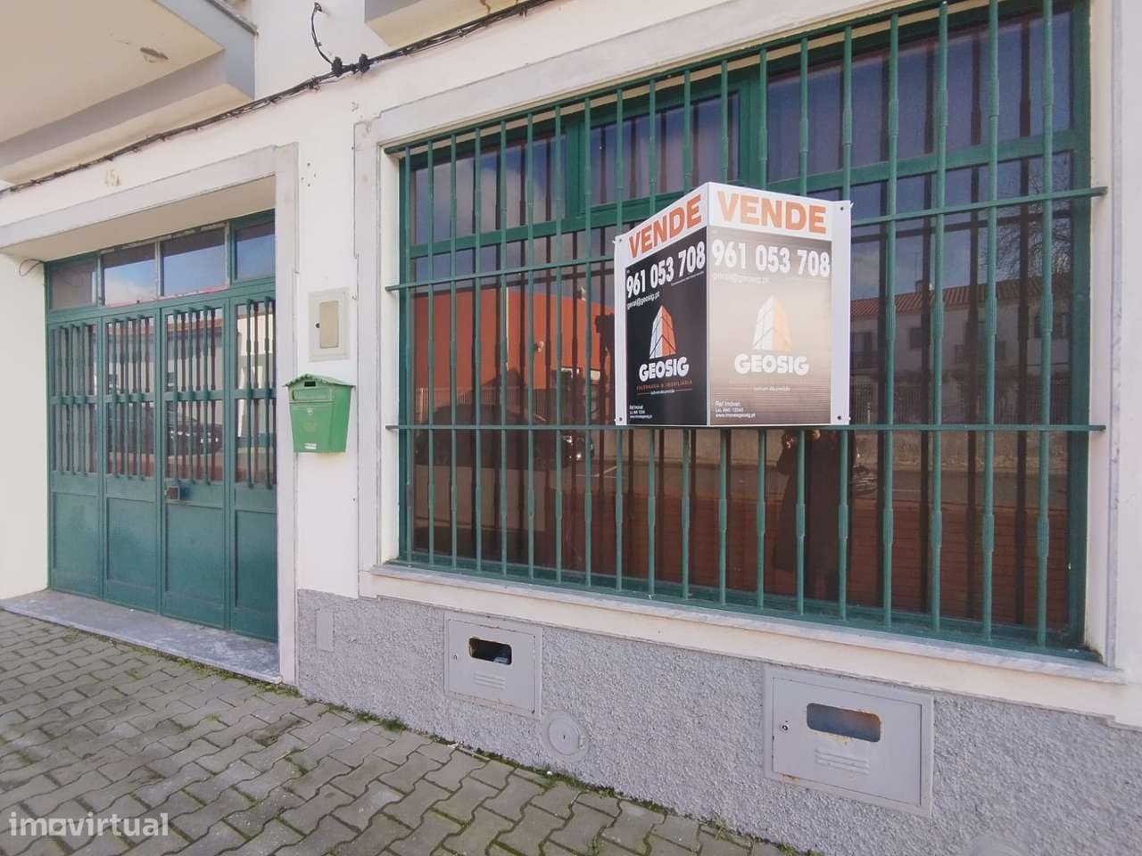 Loja T1 Venda em Almodôvar e Graça dos Padrões,Almodôvar - Grande imagem: 1/10