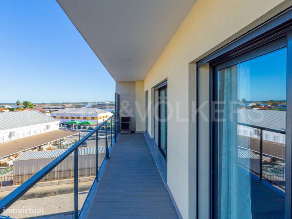 Penthouse Exclusiva T3 com Jacuzzi e Vista Mar - Tavira-12