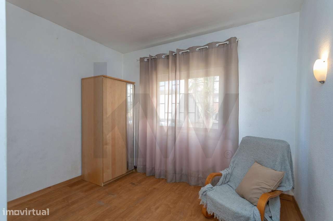 T1 em Queluz com Vista Desafogada e Excelente Localização - Grande imagem: 5/19