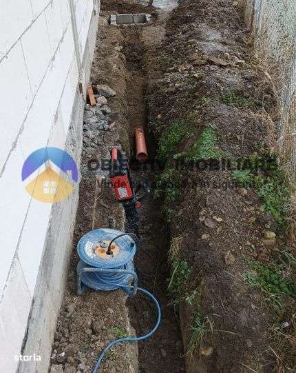 Casa + teren 2335 mp de vanzare – comuna Bodesti-9