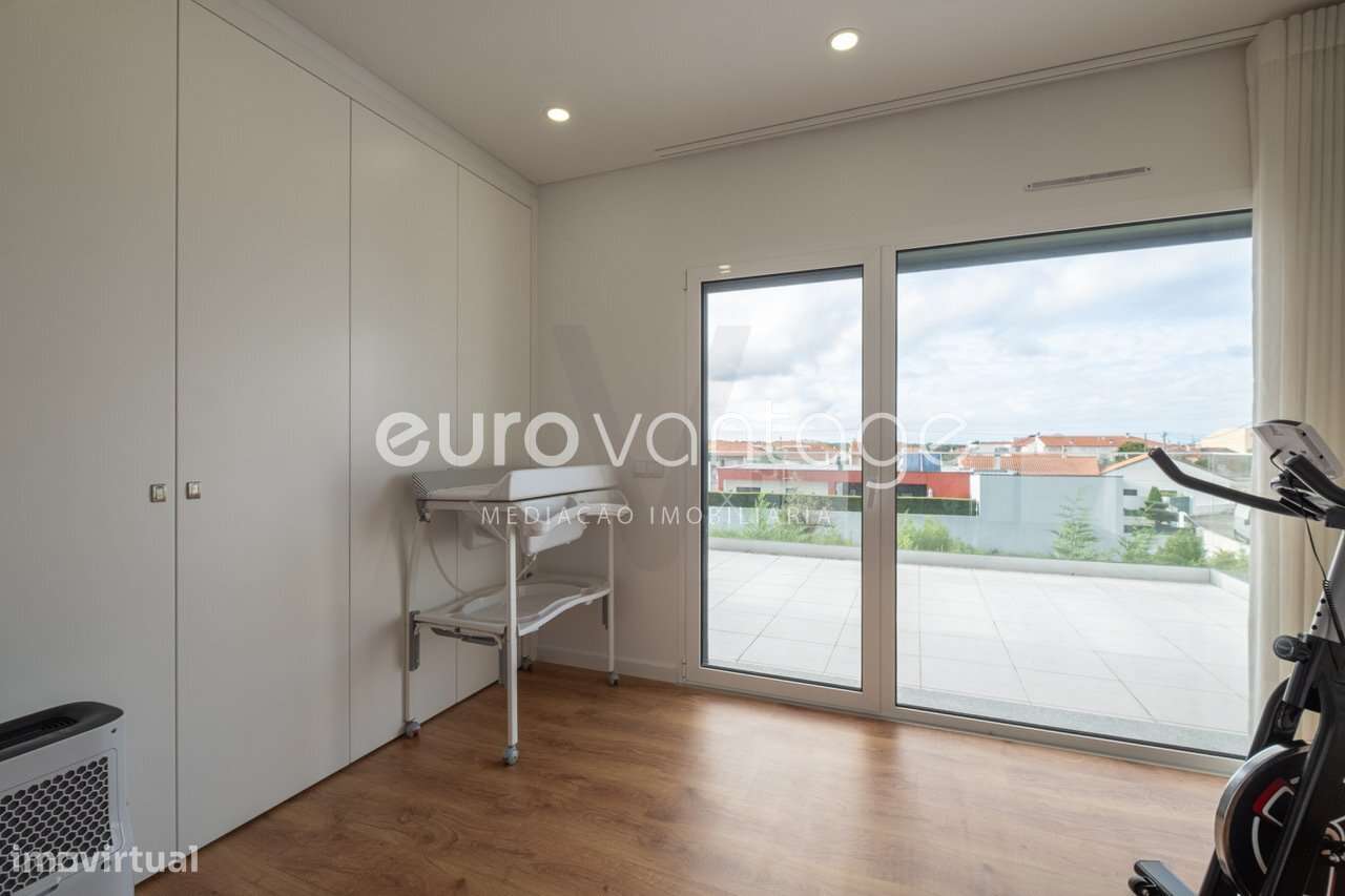 Apartamento T3 para venda em Marinha Grande-17